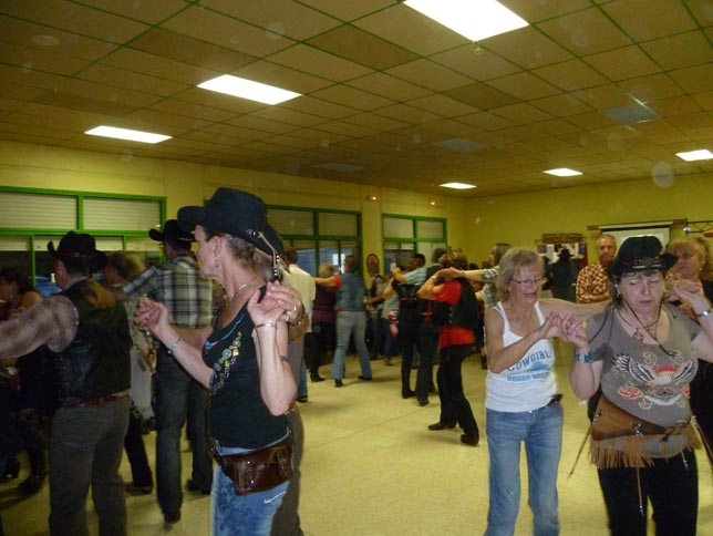 Dance country Gard, les Papillons de Leins